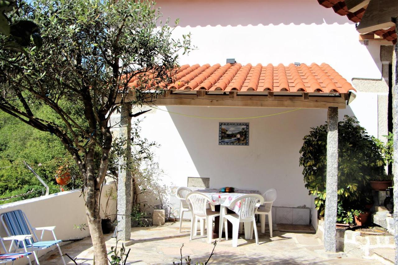 Villa Casa Da Azenha Branca Castelo Do Neiva Esterno foto